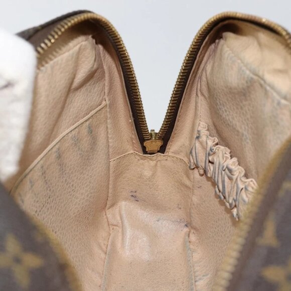 LOUIS VUITTON Monogram Trousse Toilette 23 Clutch Bag - Picture 11 of 14